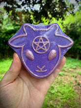 Load image into Gallery viewer, Baphy Bath Bomb - Midsommar Night's Dream