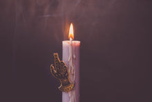Load image into Gallery viewer, Palm Reader - Enamel Pin (black & gold variant)