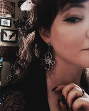Load image into Gallery viewer, Miss Spider Earrings
