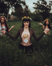 Load image into Gallery viewer, May Queen - Midsommar - Tank Top
