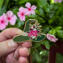Load image into Gallery viewer, Tropical Tiki Witch Hat - Summerween Enamel Pin
