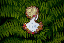 Load image into Gallery viewer, May Queen - Midsommar - Enamel Pin
