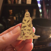 Load image into Gallery viewer, Sheet Ghost - Enamel Pin
